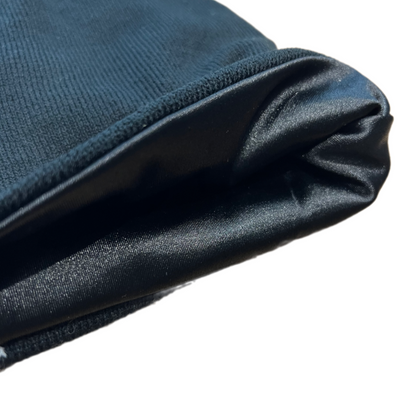 Bonnet avec doublure en satin