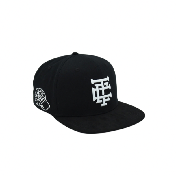 SnapBack noire avec visière en Suède + spécial box