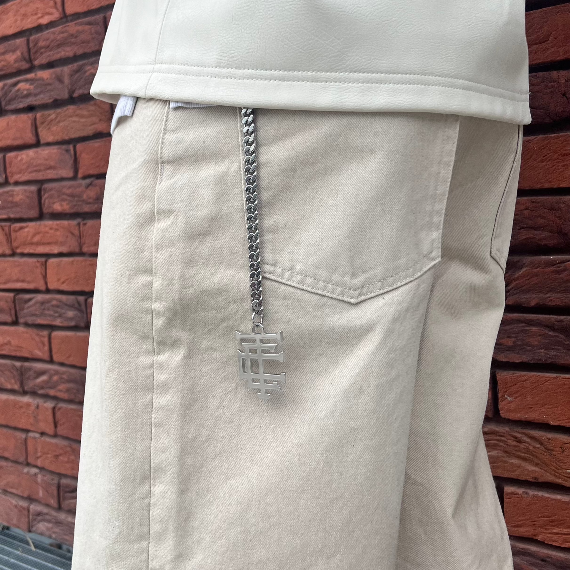 Chaîne de pantalon Logo en Acier Inoxydable