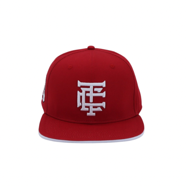 Snapback rouge brodée CCT Brand